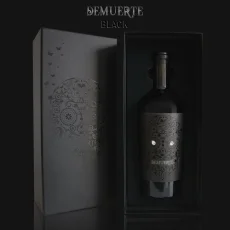 Demuerte Black Swarowski 0,75l v dárkovém balení
